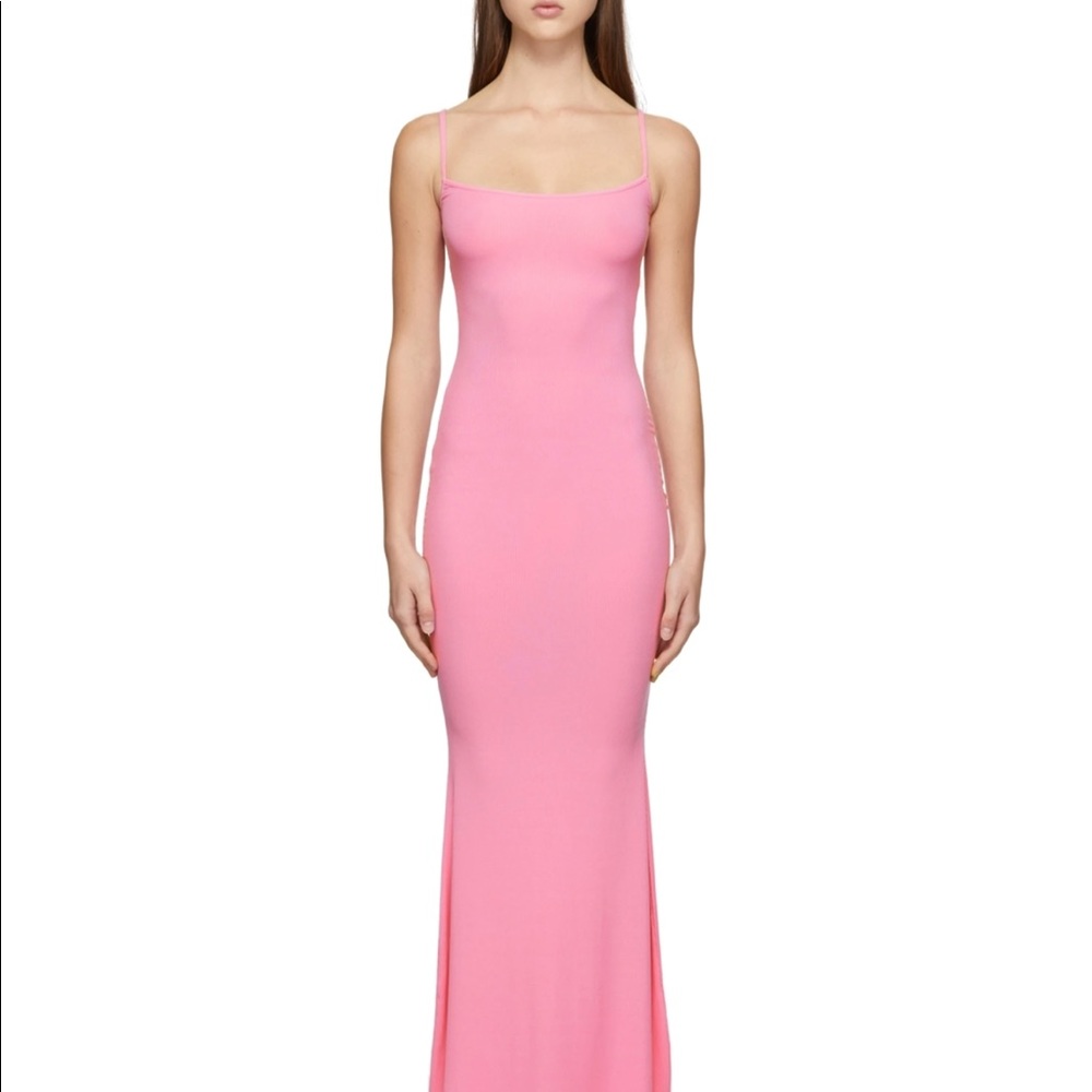 Bubblegum pink skims dress!!